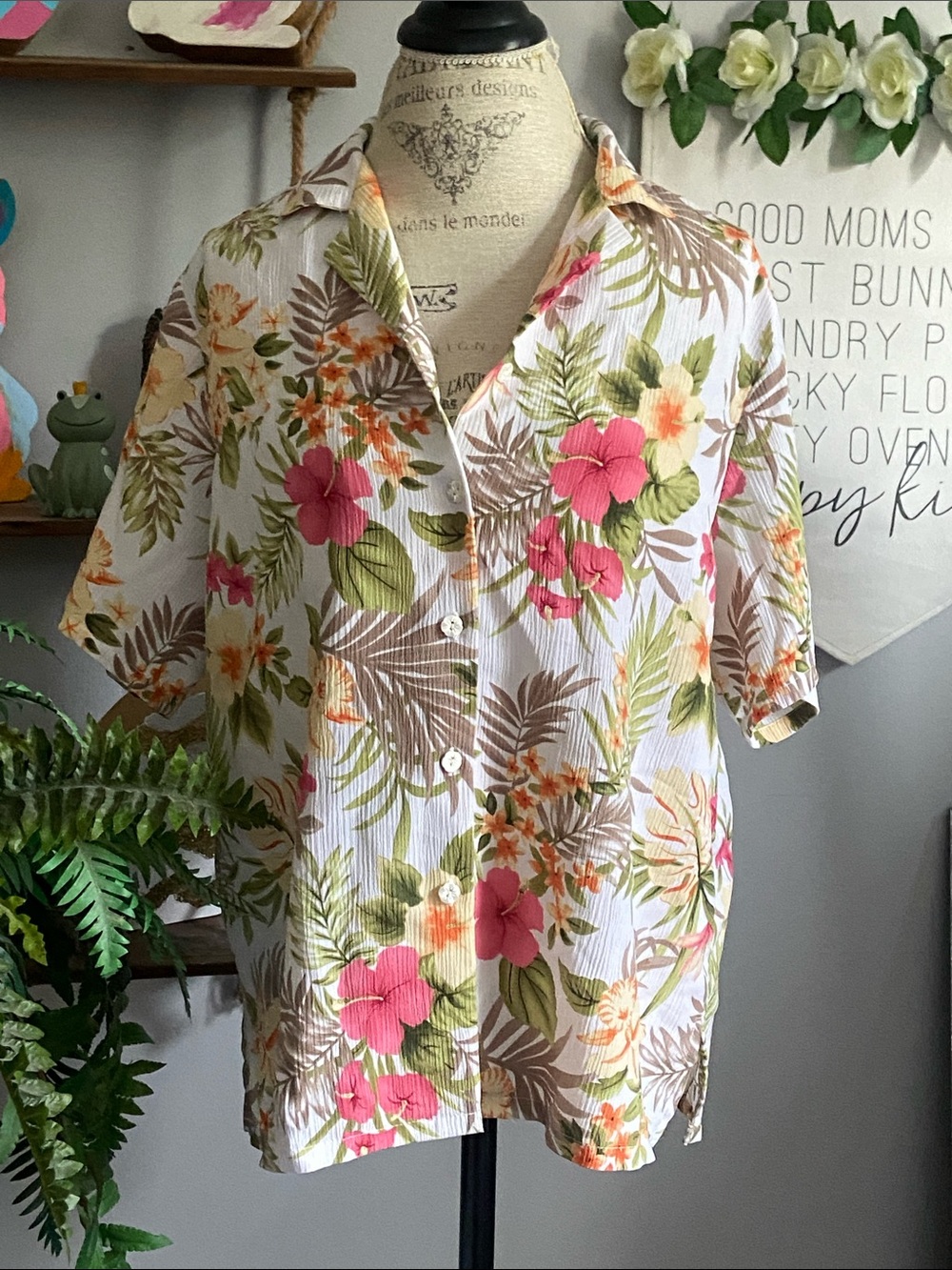 BonWorth Petite Large Tropical Floral Button-Up Camp Shirt - Pink & Green